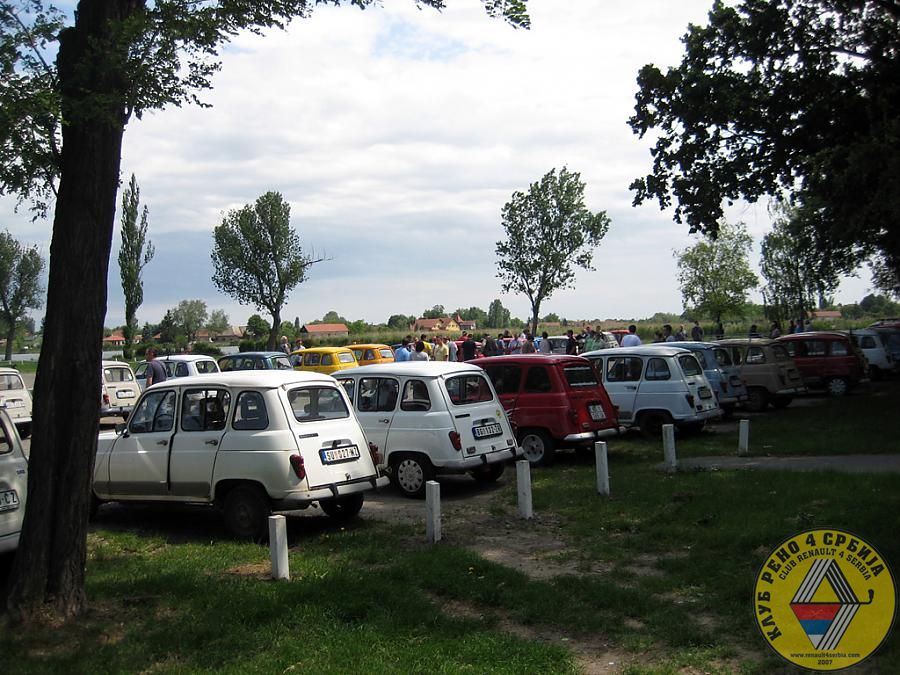 2. Nomadski vikend na Paliću, maj 2012 by Renault 4 in 2012.