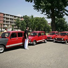 Okupljanje u Novom Sadu, 17.05.2009. by Renault 4 in 2009.