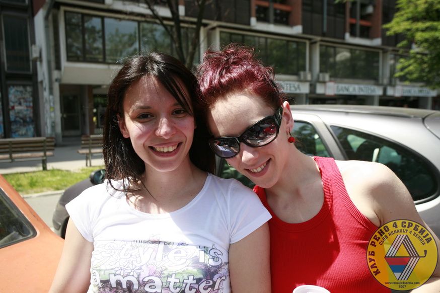 Okupljanje u Novom Sadu, 17.05.2009. by Renault 4 in 2009.