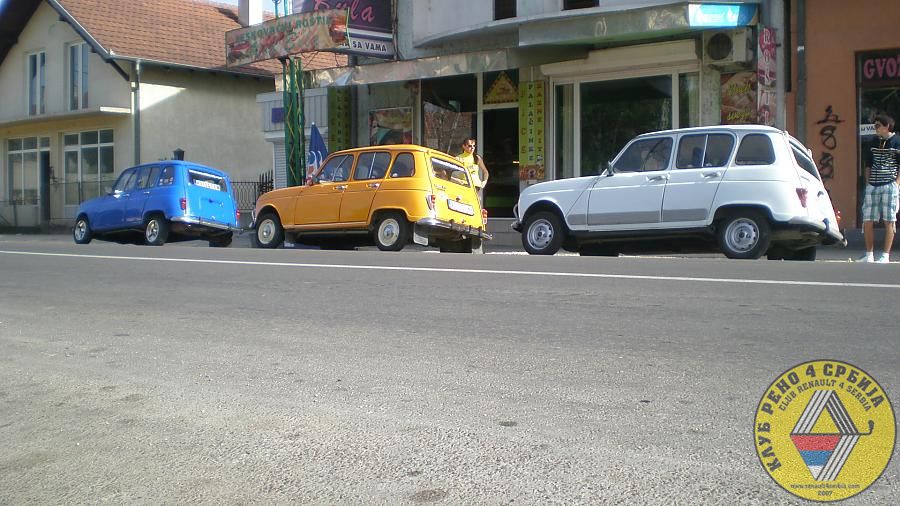 Renault 4 Serbia