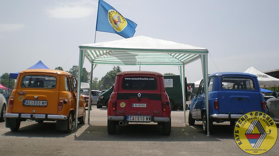Renault 4 Serbia