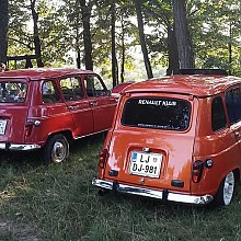 Slavonski Brod 7. Renault susreti 31.08 by Pasha in 2013.